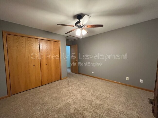 Building Photo - 2805 Breckenridge Cir