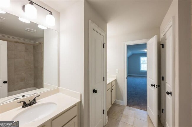 Building Photo - 2766 Hilson Commons