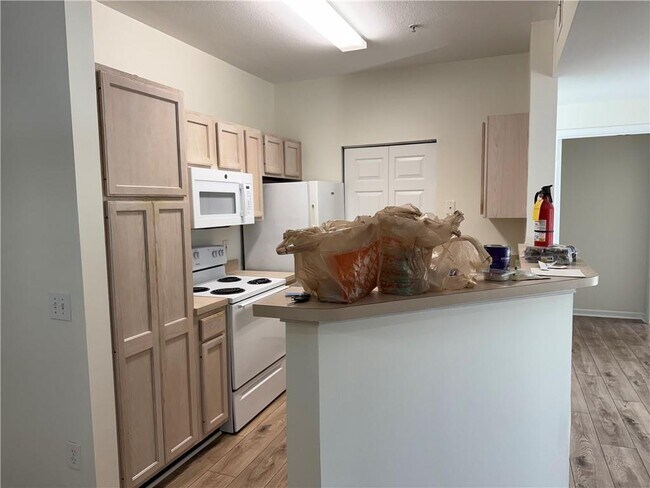 Building Photo - 1704 Frederica Rd