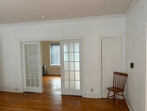 Building Photo - 30 Elm St