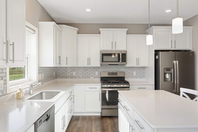 Building Photo - 17545 57th St NE