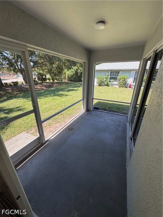 Building Photo - 10625 Windsmont Ct