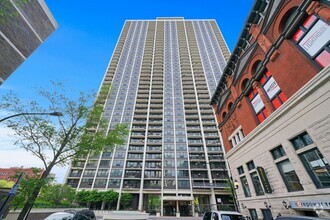 Building Photo - 1560 N Sandburg Terrace