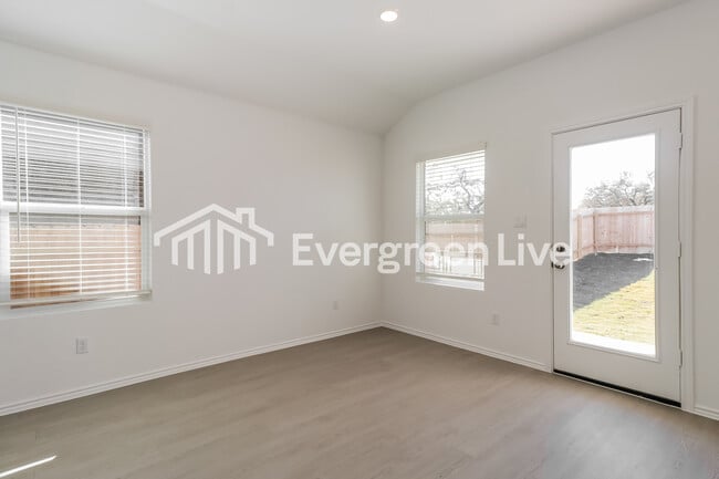 Building Photo - 1113 Nesting Bird Dr