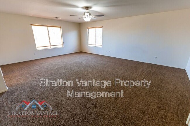 Building Photo - 2234 W Pima Ave