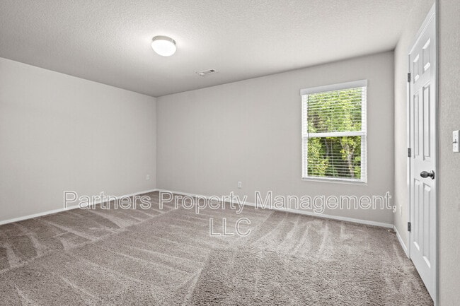 Building Photo - 2287 S Ouachita Dr