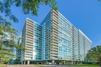 Building Photo - 9715 Woods Dr
