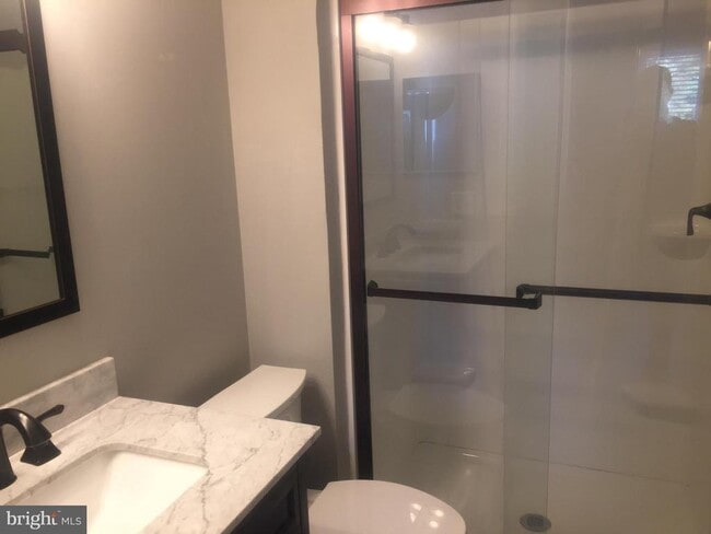 Building Photo - 1609 Woodhollow Dr