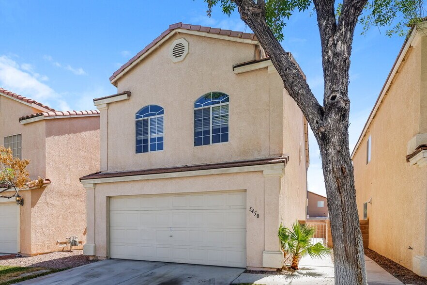 Building Photo - 5450 Mercantile St