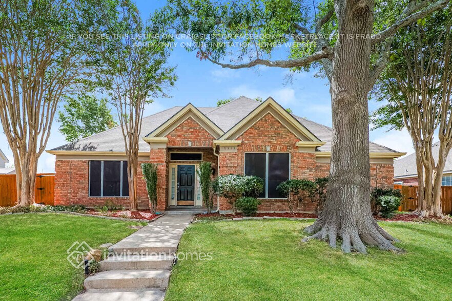 Primary Photo - 10313 Napa Valley Dr
