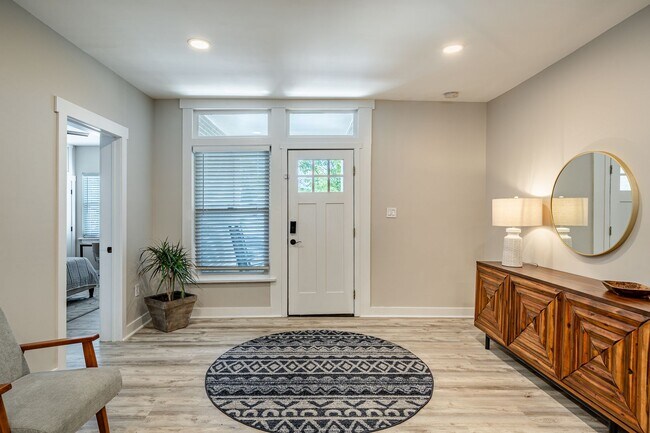 Building Photo - 5708 Park Blvd