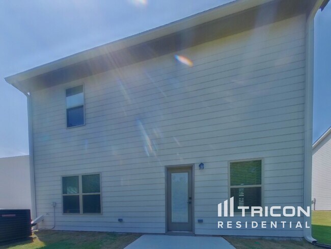 Building Photo - 432 Cantrell Dr