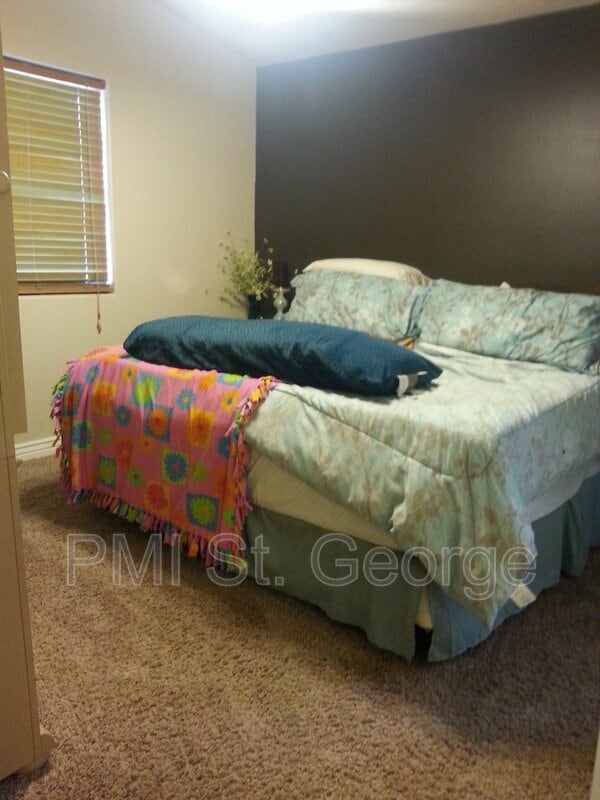 Building Photo - 73 Pheasant Dr