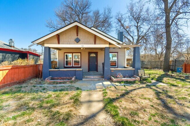 Building Photo - 126 S Lincoln Ave