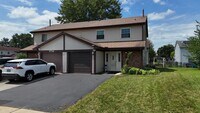 Building Photo - 3722 Dory Cir E