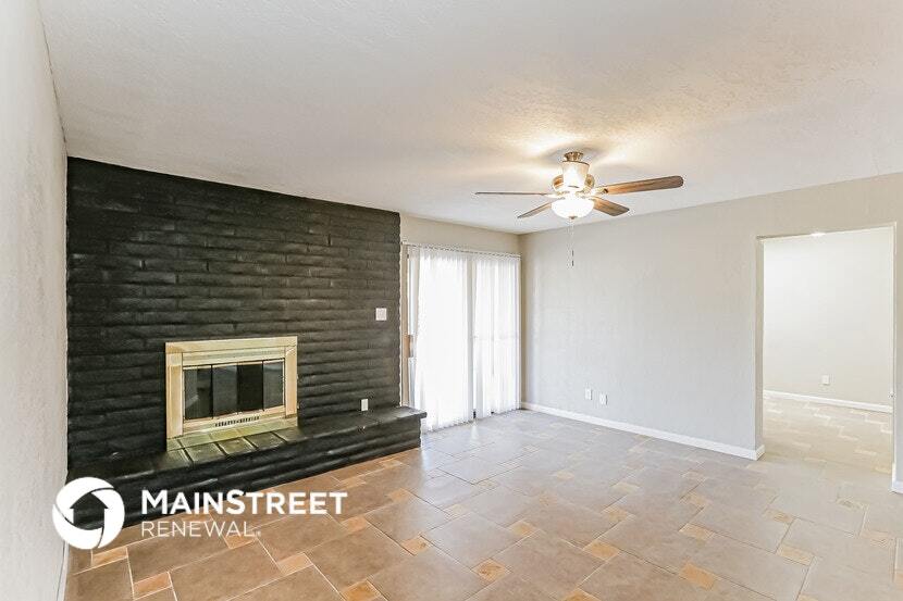 Building Photo - 8420 N 38th Dr