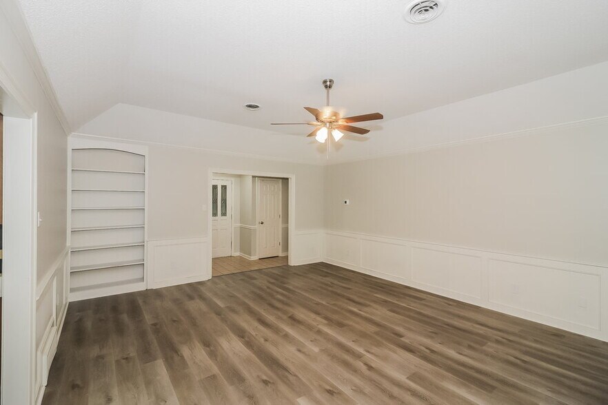 Building Photo - 4102 Auster Cove