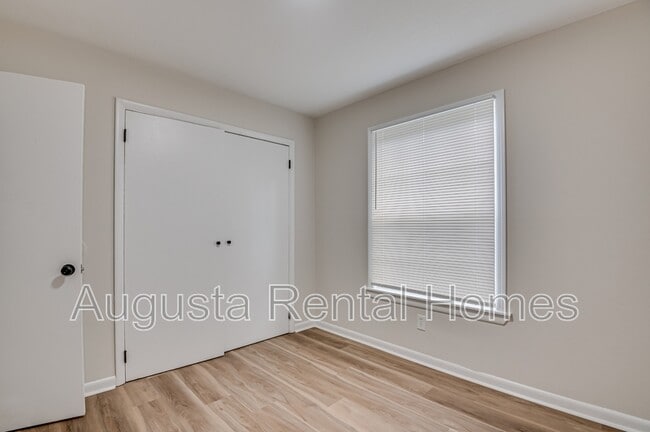 Building Photo - 3412 Princess Ct