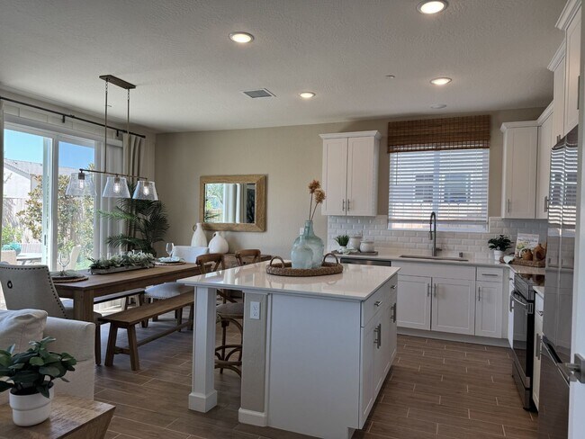 Building Photo - Brand New Former Model Home in Riverstone