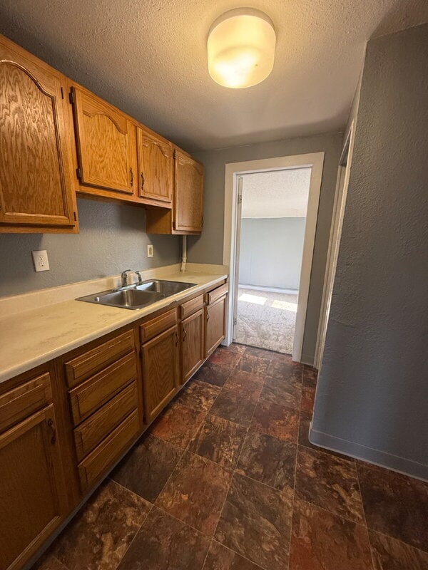 Building Photo - 1321 Army Post Rd