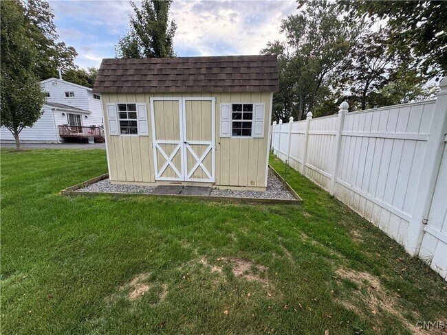 Building Photo - 17 Gooseberry Ln