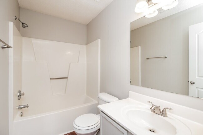 Building Photo - 6927 Ayrshire Glen Pl