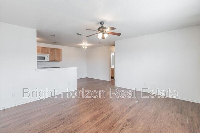 Building Photo - 8117 Doreen Ave