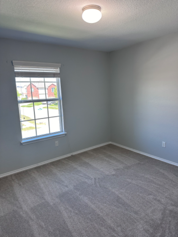Building Photo - 3108 Claymore St