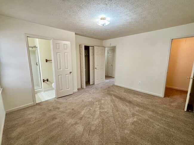 Building Photo - 5296 Weyden Trail