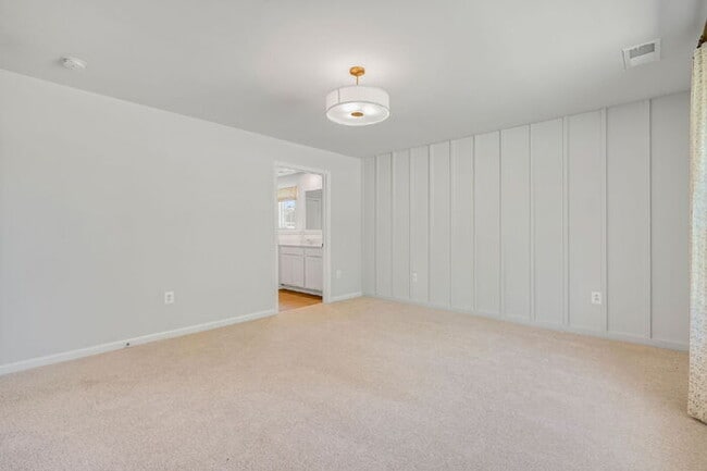 Building Photo - 3 Bedroom Single-Family Home with 2-Car Garage in Glen Allen (23060) – $2,650/mo