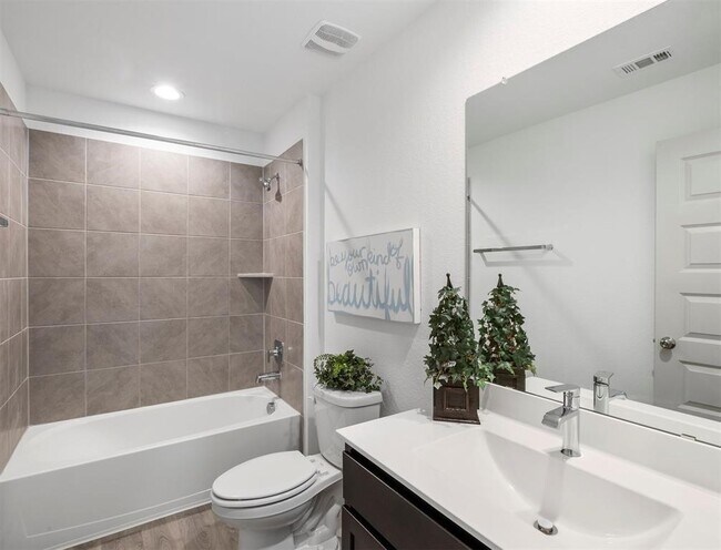 Building Photo - 6811 Telford Holw Trl