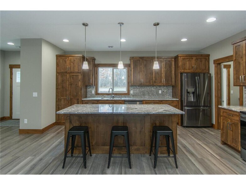 Building Photo - 11593 Forestview Dr