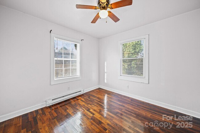 Building Photo - 2621 Druid Hls Wy