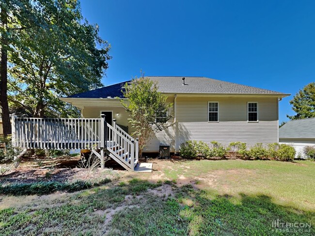 Building Photo - 183 Ivey Lake Pkwy