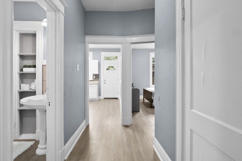 Building Photo - 3526 S Spring Ave