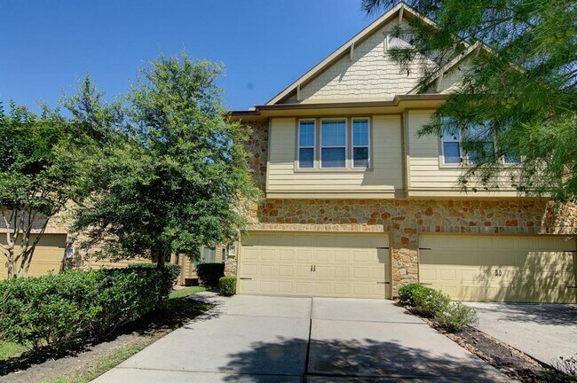 Building Photo - 11 Cheswood Manor Drive