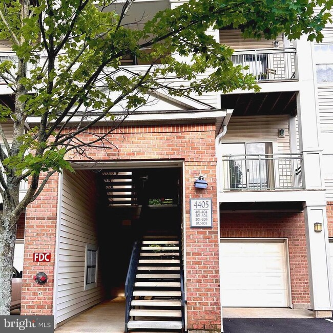 Building Photo - 4405 Weatherington Ln
