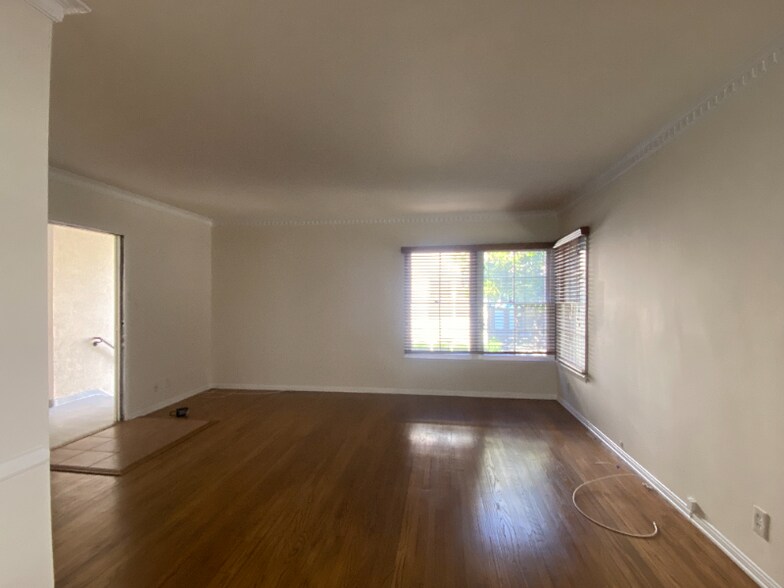 Building Photo - 222-228 Idaho Ave