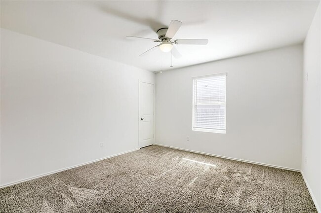 Building Photo - 309 Colthorpe Ln