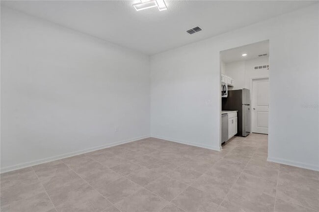Building Photo - 3114 Armstrong Ave