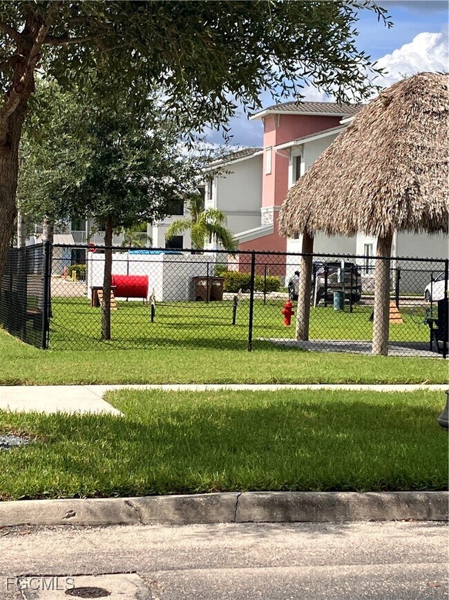 Building Photo - 2904 Tuscan Dr