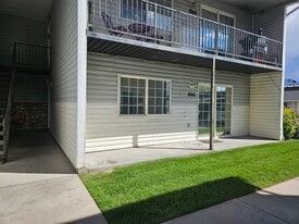 Building Photo - 1046 W 820 S