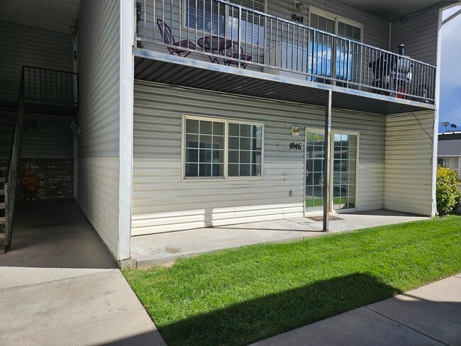 Building Photo - 1046 W 820 S