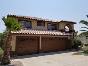 Building Photo - GORGEOUS Over 3500 SQFT 5 BED 4 BATH HOME in Scottsdale