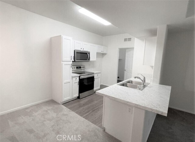 Building Photo - 41410 Juniper St