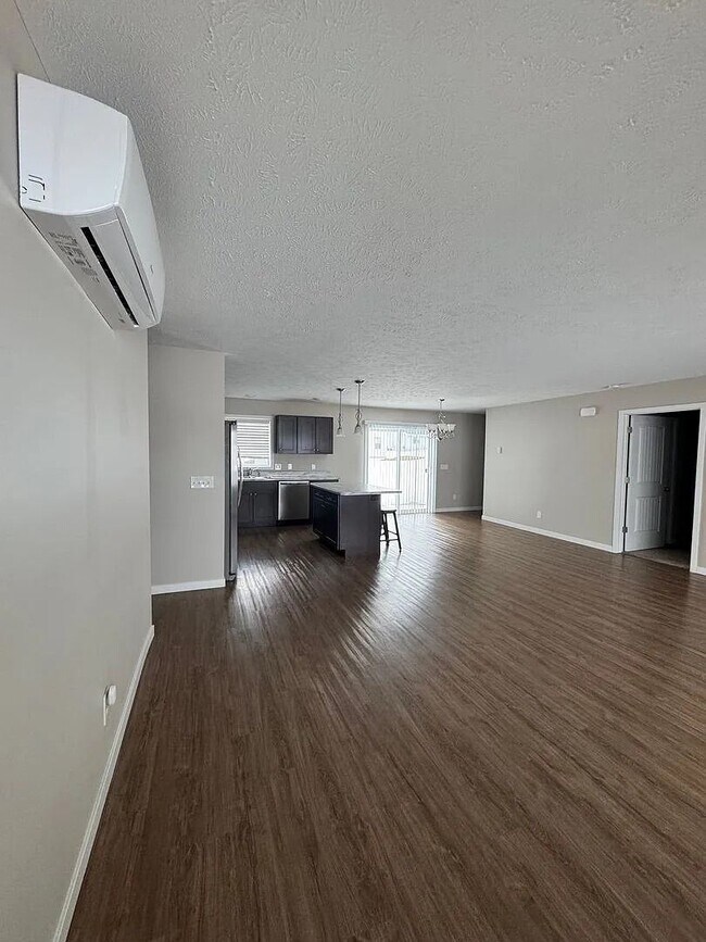 Building Photo - Available Now! Beautiful Traverse City Home for Rent! $3,100/Month