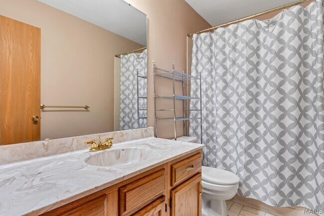 Building Photo - 1409 Oakhall Manor Ct