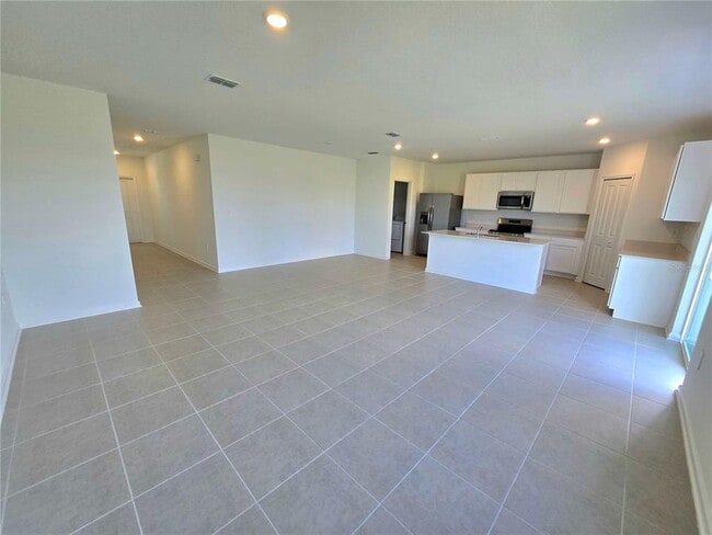 Building Photo - 3611 Hardman Dr