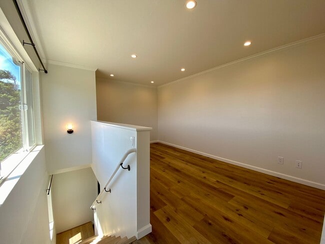Building Photo - Remodeled 3BR, 2BA with Orchard, Garage & ...