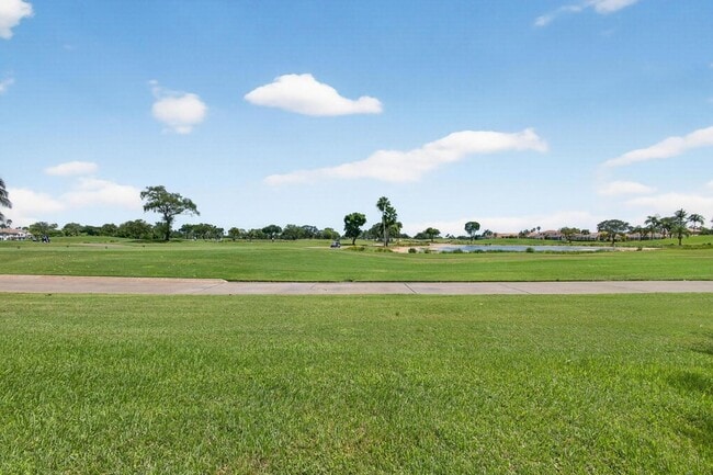 Building Photo - 479 Prestwick Cir